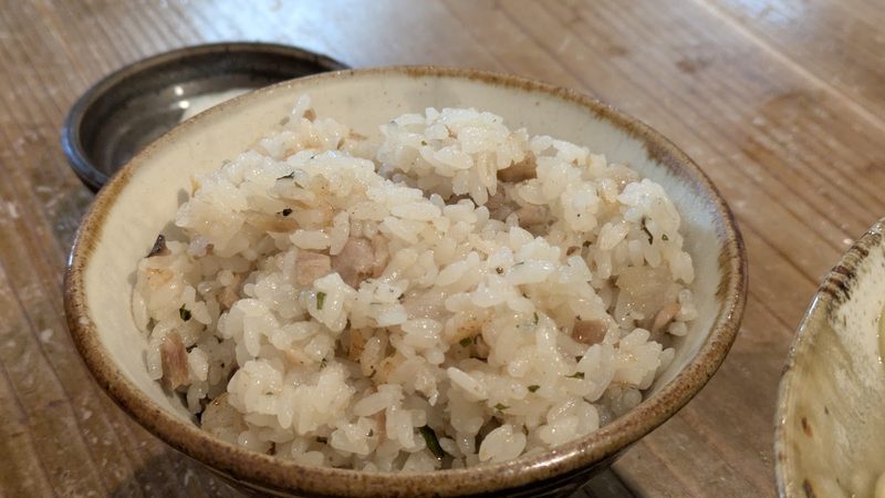 沖縄の炊き込みご飯、ジューシー